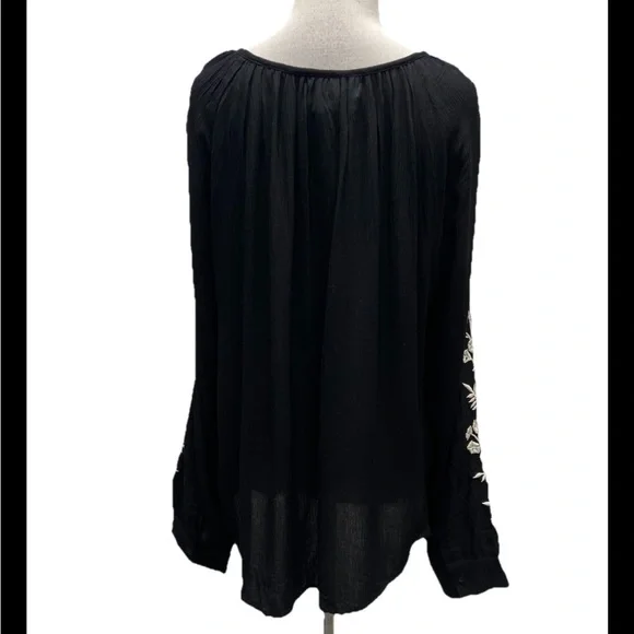 Karen Kane Embroidered Floral Long Sleeve Peasant Blouse XL - Picture 2 of 6